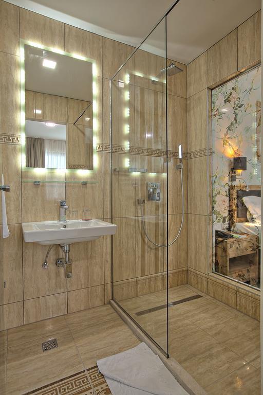 Hotel Aziza Sarajewo Zewnętrze zdjęcie