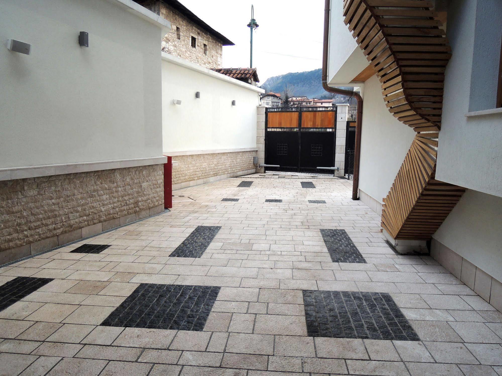 Hotel Aziza Sarajewo Zewnętrze zdjęcie