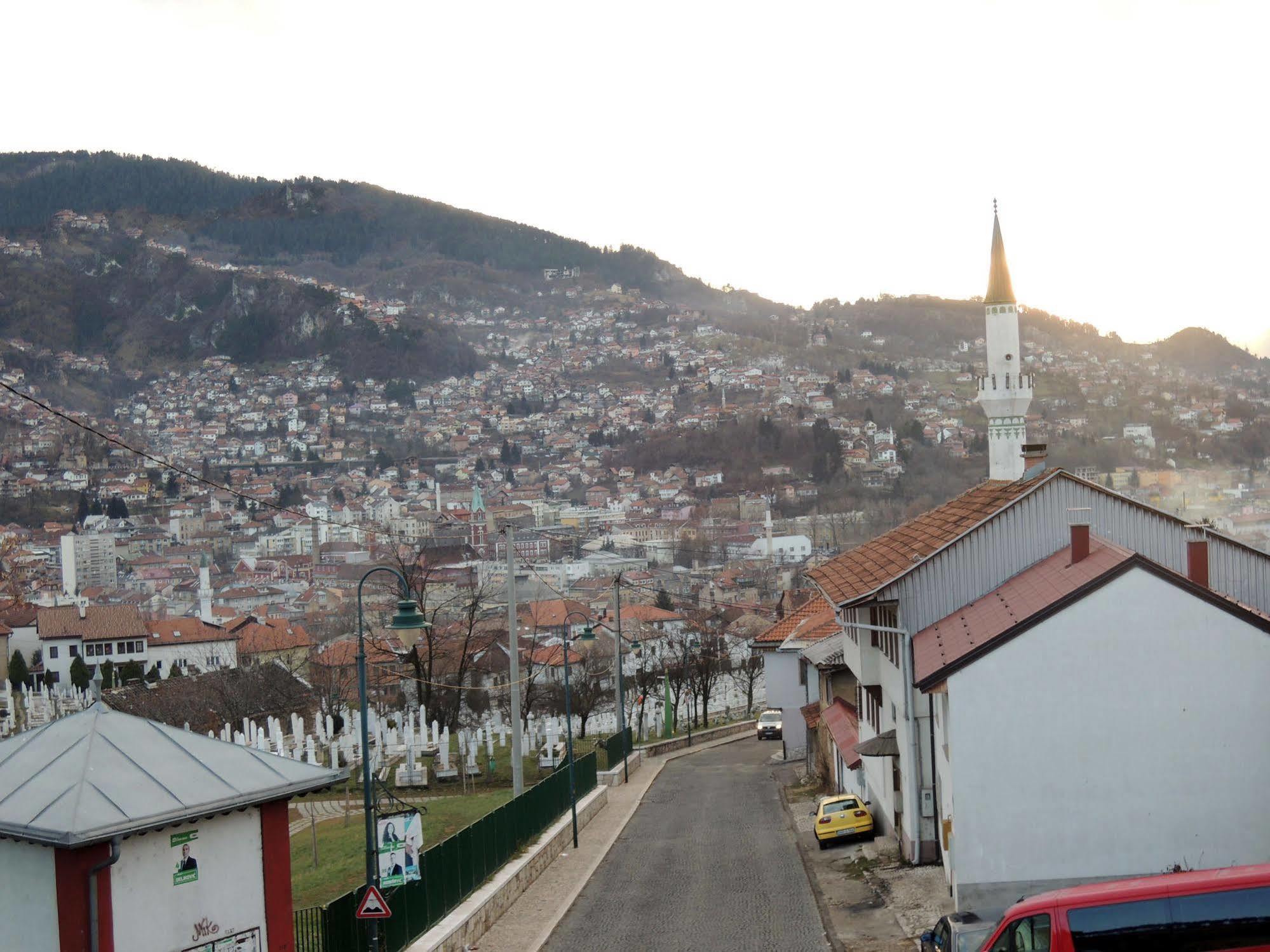 Hotel Aziza Sarajewo Zewnętrze zdjęcie